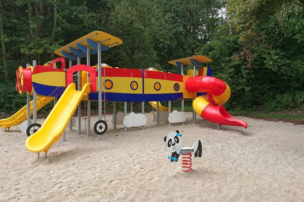 Продажа  торговой марки, ноу-хау, станков и материалов по производству детских площадок в Польше